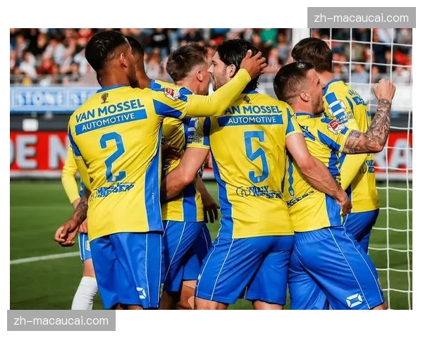 高位压迫的消退：更多球队选择稳健落位，导致攻防转换次数减少